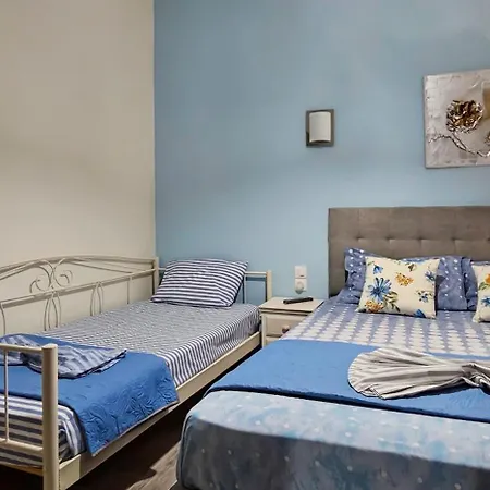 Holiday home Hara In Front Of The Paralia Katerinis