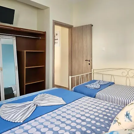 Holiday home Hara In Front Of The Paralia Katerinis